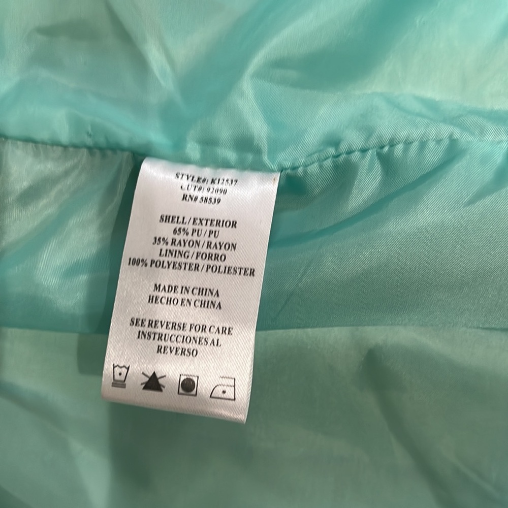 Women’s Jacket - Picture 5 of 7
